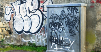 Crottinettes, tags et graffitis